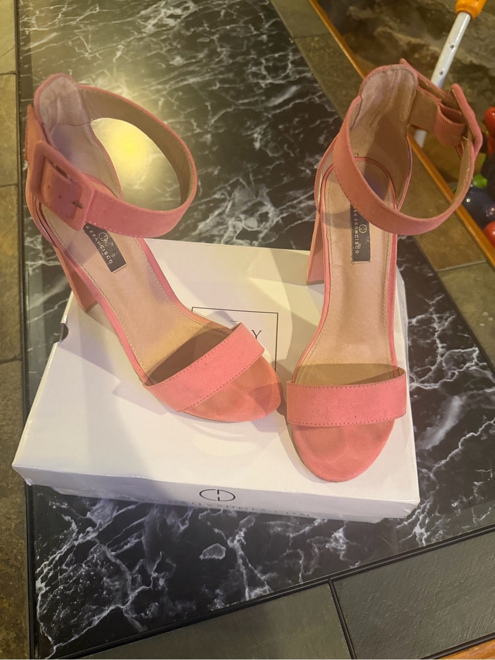 Women's Ankle Strap Heeled Sandals - Pink